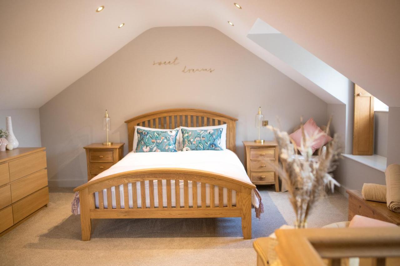 Llanerch-Aeron Vineyard Country Cottage מראה חיצוני תמונה